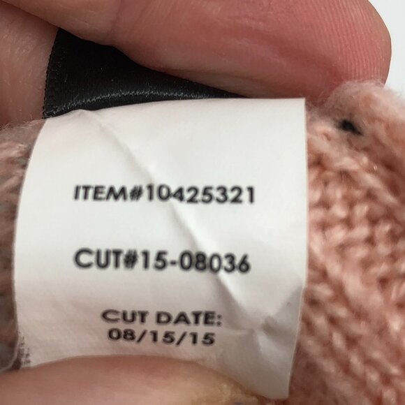 Torrid Pink Silver metallic Lip Print fuzzy Crewneck sweater size 2X - Picture 9 of 16